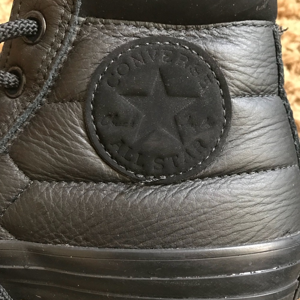 Black hi top Converse